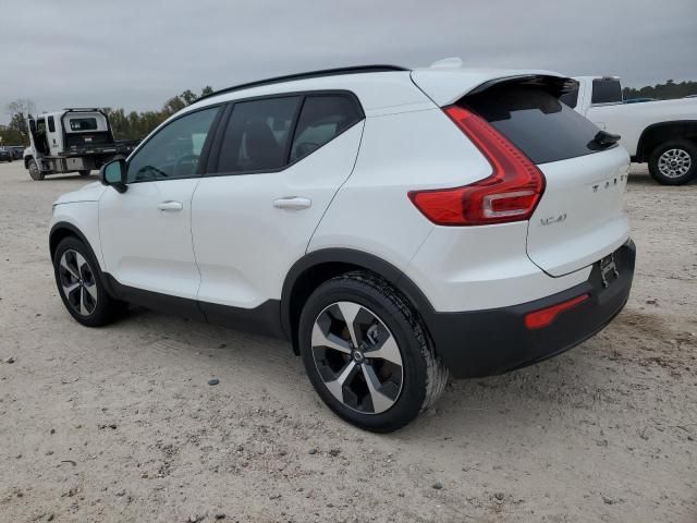 2024 Volvo XC40 Plus