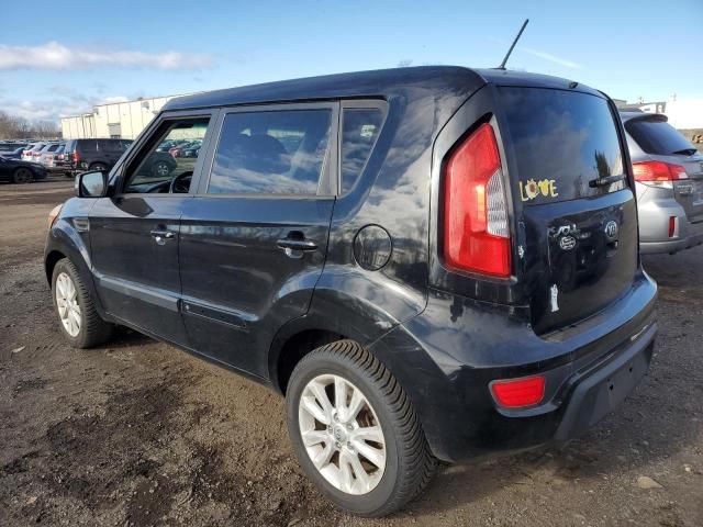 2013 KIA Soul +