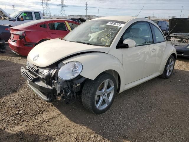 2010 Volkswagen New Beetle