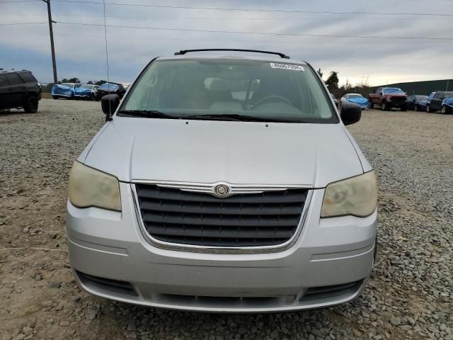 2008 Chrysler Town & Country LX