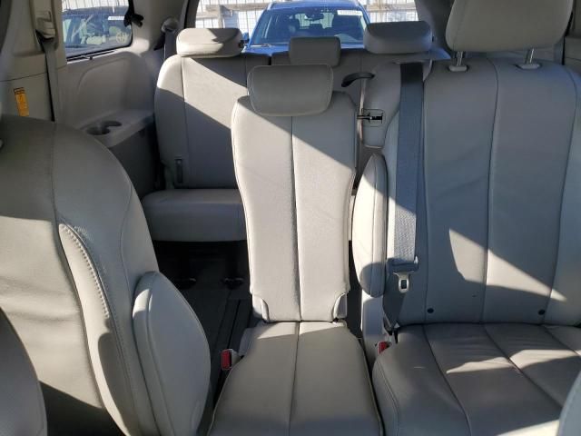 2014 Toyota Sienna XLE