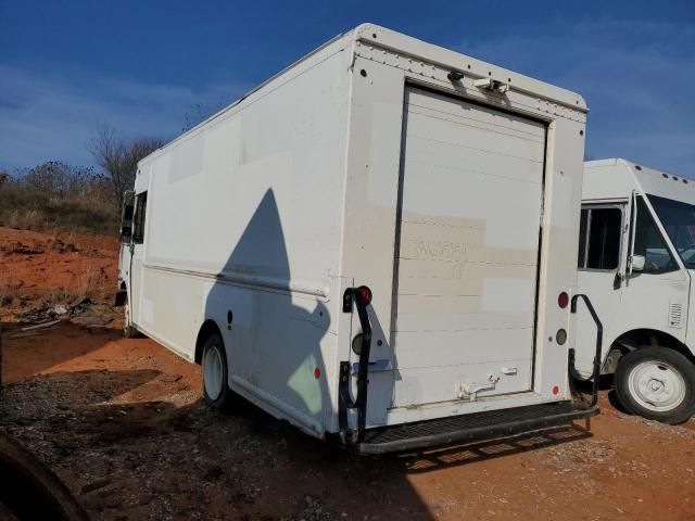 2015 Freightliner Chassis M Line WALK-IN Van