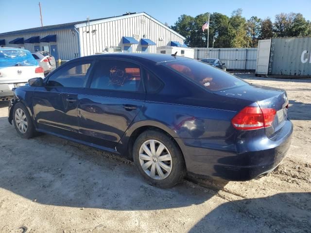 2013 Volkswagen Passat S