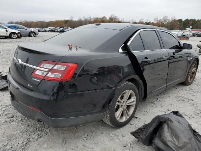 2018 Ford Taurus se