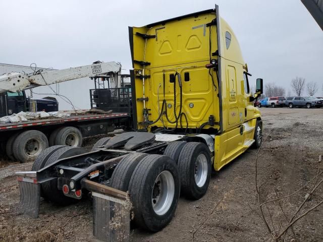 2016 Freightliner Cascadia 125