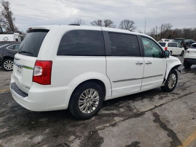 2016 Chrysler Town & Country Limited