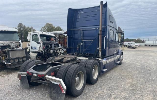 2012 Volvo VN VNL