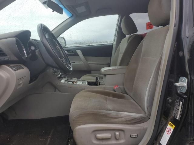 2013 Toyota Highlander Base