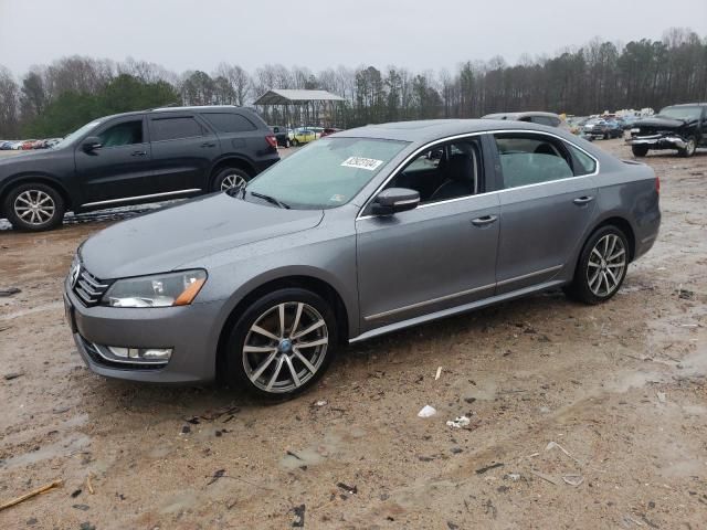 2013 Volkswagen Passat SEL