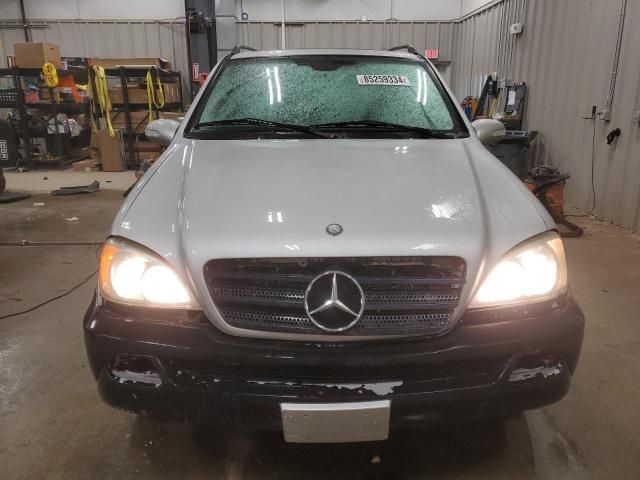 2002 Mercedes-Benz ML 320