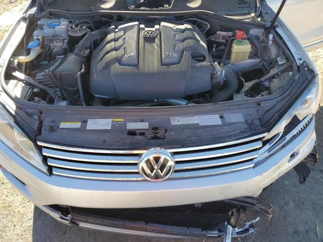 2015 Volkswagen Touareg V6 TDI