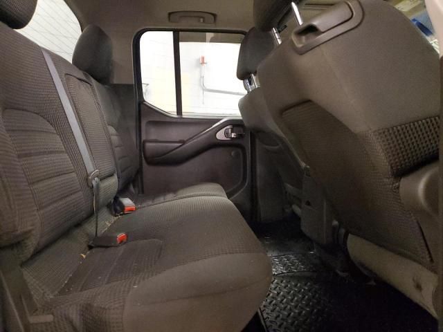 2005 Nissan Frontier Crew Cab LE