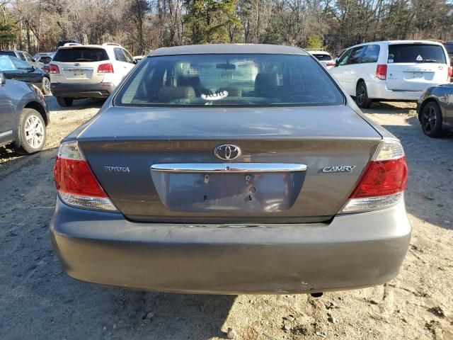 2005 Toyota Camry LE