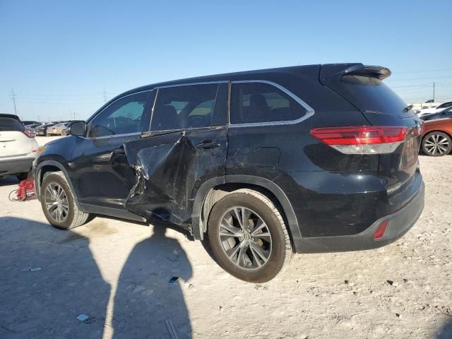 2019 Toyota Highlander LE