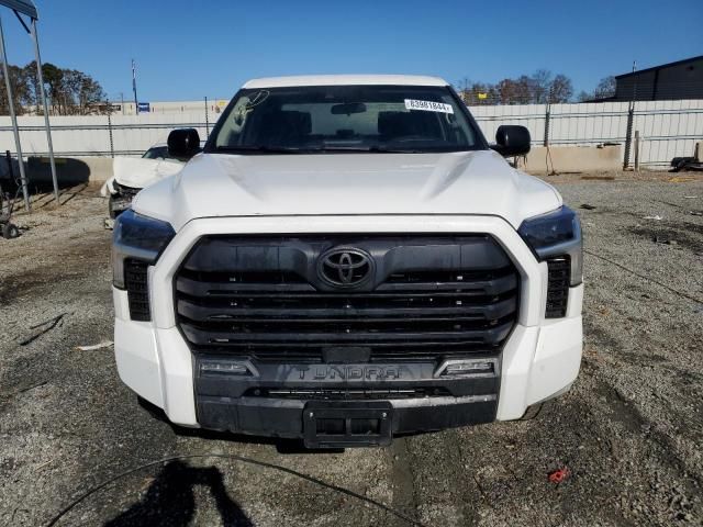 2023 Toyota Tundra Crewmax SR5