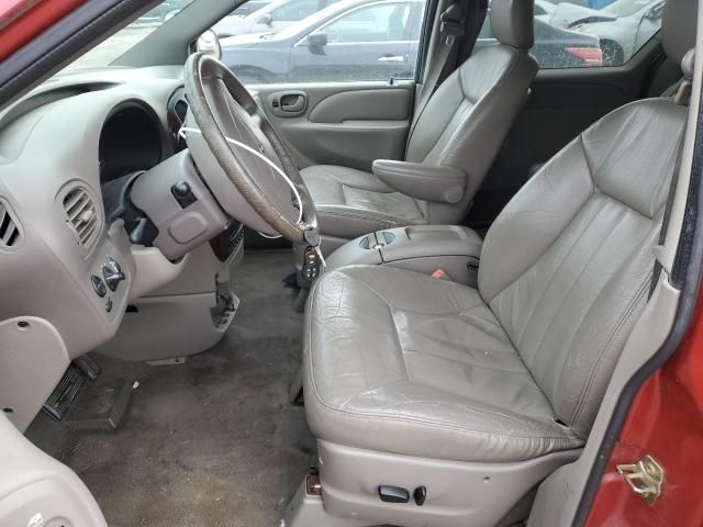 2003 Chrysler Town & Country LXI