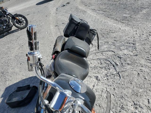 1998 Honda VT750 CD2