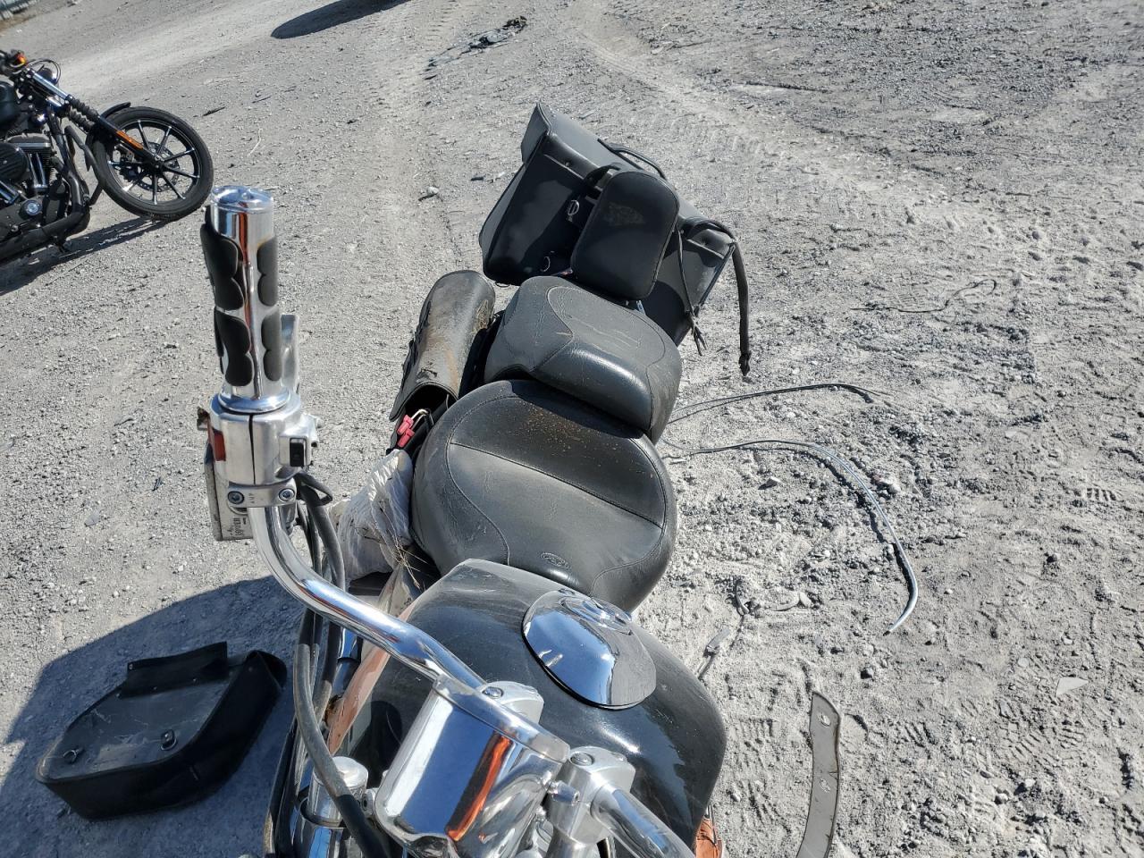 1998 Honda VT750 CD2