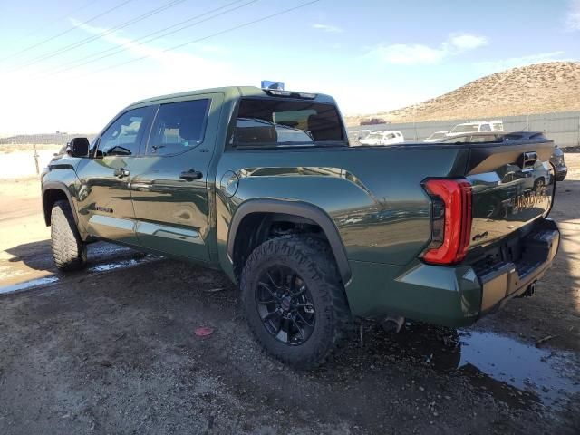 2022 Toyota Tundra Crewmax SR