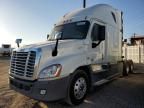 2016 Freightliner Cascadia 125