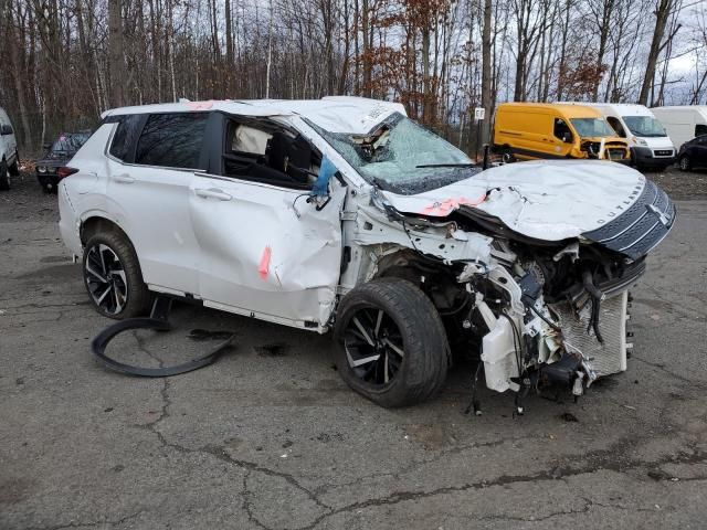 2022 Mitsubishi Outlander ES