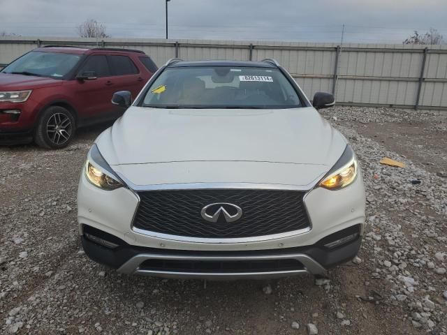 2017 Infiniti QX30 Base