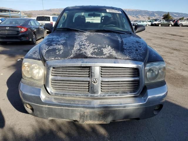 2005 Dodge Dakota Quad SLT