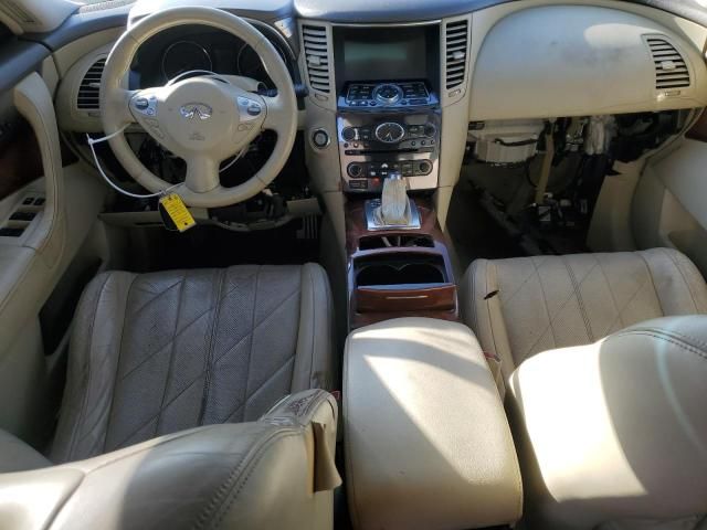 2011 Infiniti FX35