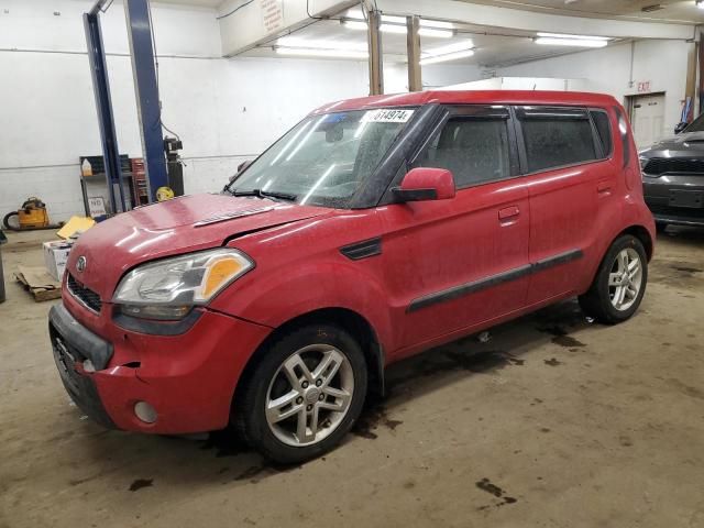 2010 KIA Soul +