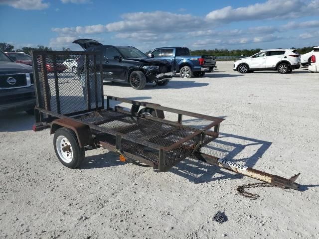 2004 Trail King Trailer