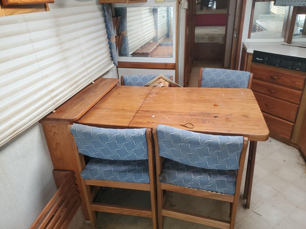 1997 Freightliner Chassis X Line Motor Home