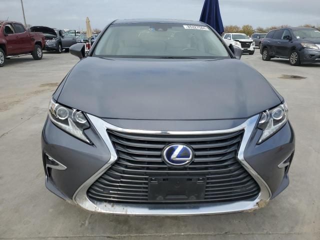 2017 Lexus ES 300H