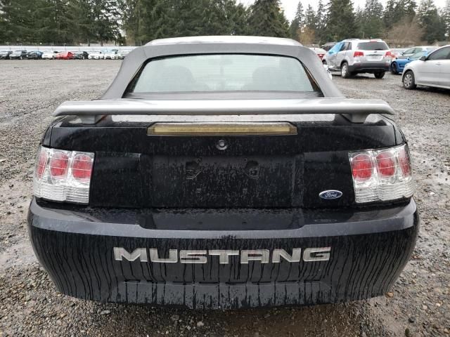 2004 Ford Mustang