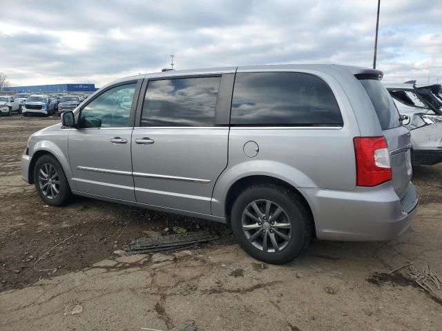 2014 Chrysler Town & Country S