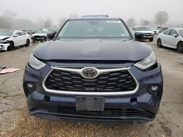 2020 Toyota Highlander L