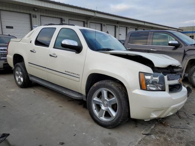 2013 Chevrolet Avalanche LTZ