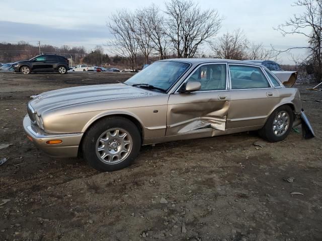 2002 Jaguar XJ8