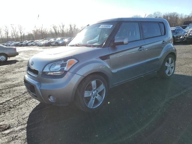 2011 KIA Soul +