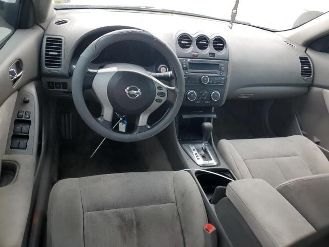 2010 Nissan Altima Base