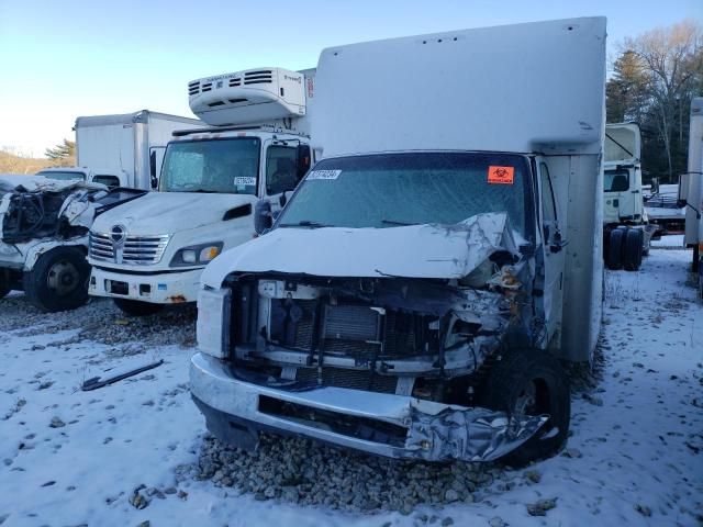 2021 Ford Econoline E450 Super Duty Cutaway Van
