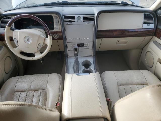 2003 Lincoln Navigator