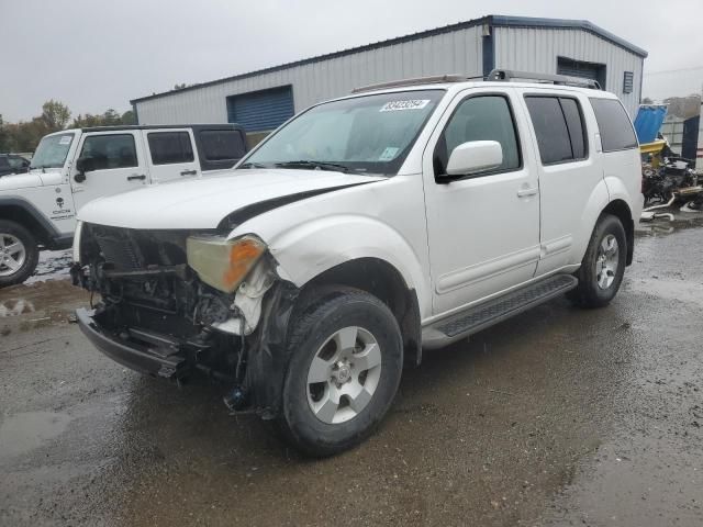 2007 Nissan Pathfinder LE