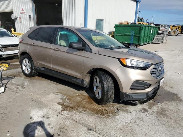 2020 Ford Edge SE