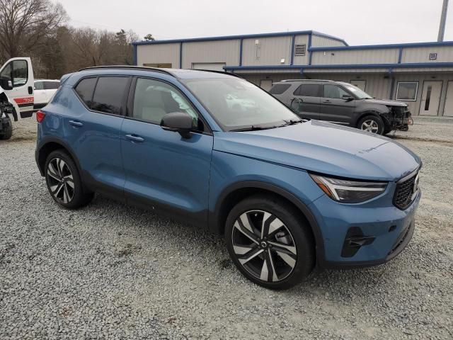 2024 Volvo XC40 Ultimate