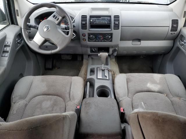 2005 Nissan Frontier Crew Cab LE