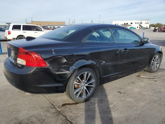 2011 Volvo C70 T5