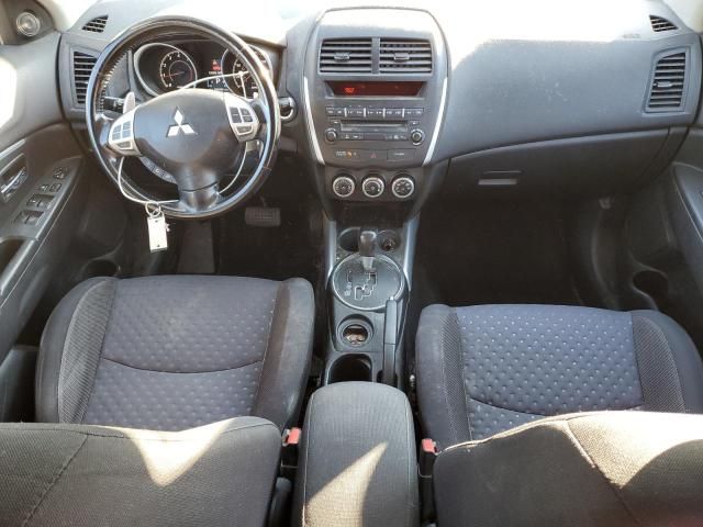 2011 Mitsubishi Outlander Sport SE