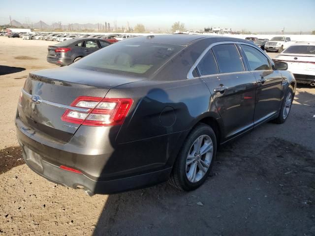 2018 Ford Taurus SE