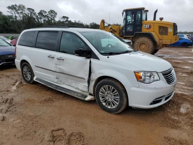 2016 Chrysler Town & Country Touring L