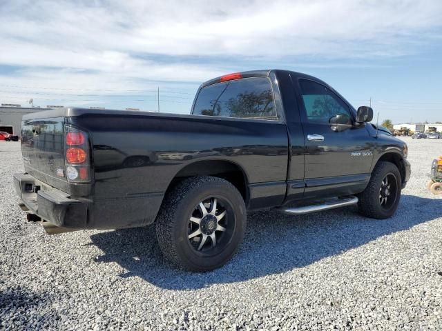 2004 Dodge RAM 1500 ST